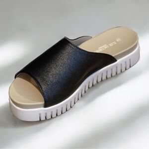 NWT - Ilse Jacobsen Black Leather Slide Mules with White Platform
